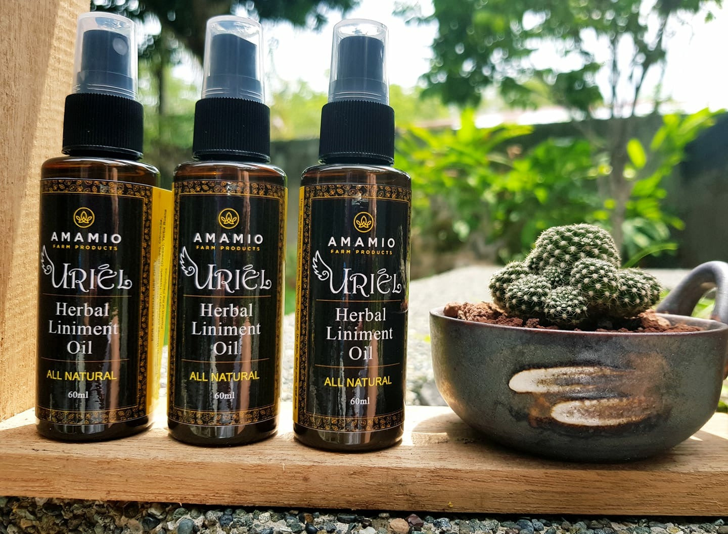 Uriel Herbal Liniment Oil (4 Btls.)